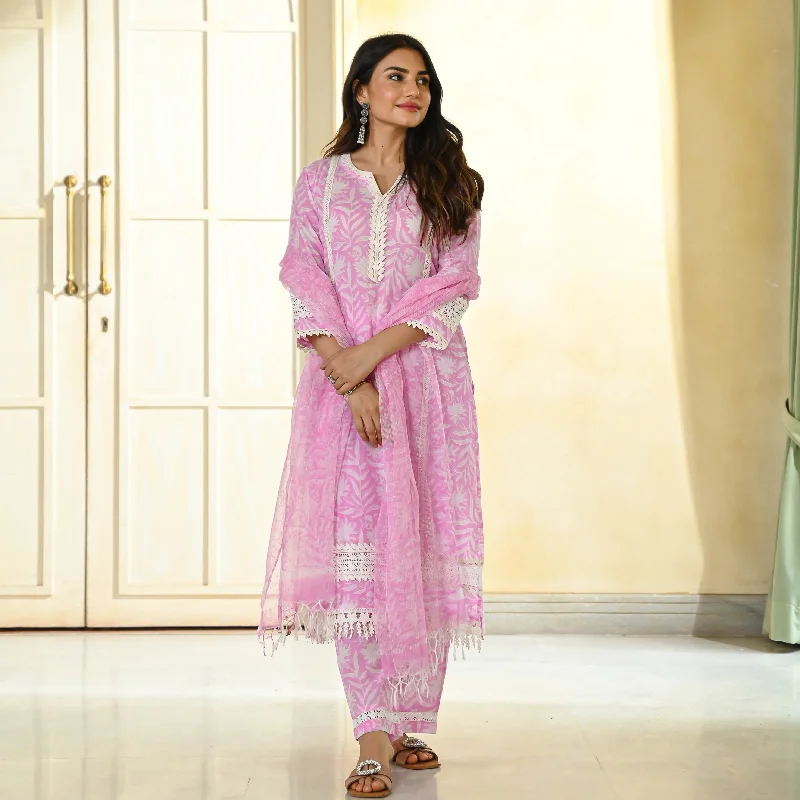 Bunaai Baby Pink Handblock Printed Suit Set