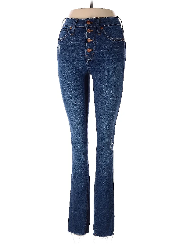 High-Rise Bootleg Jeans in Dark Wash