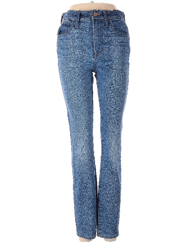 High-Rise Bootleg Jeans in Medium Wash