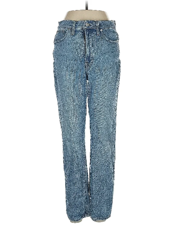 High-Rise Straight-leg Jeans in Medium Wash