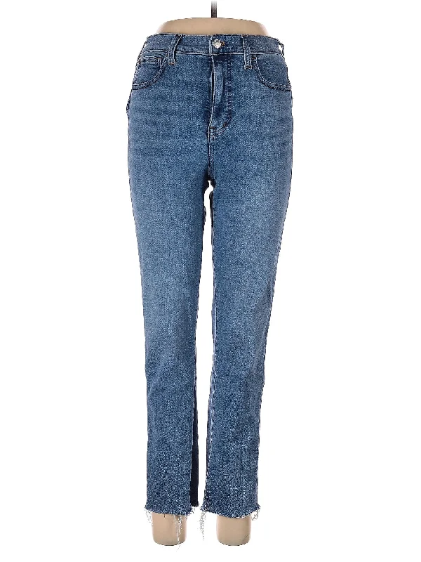 High-Rise Straight-leg Jeans in Medium Wash