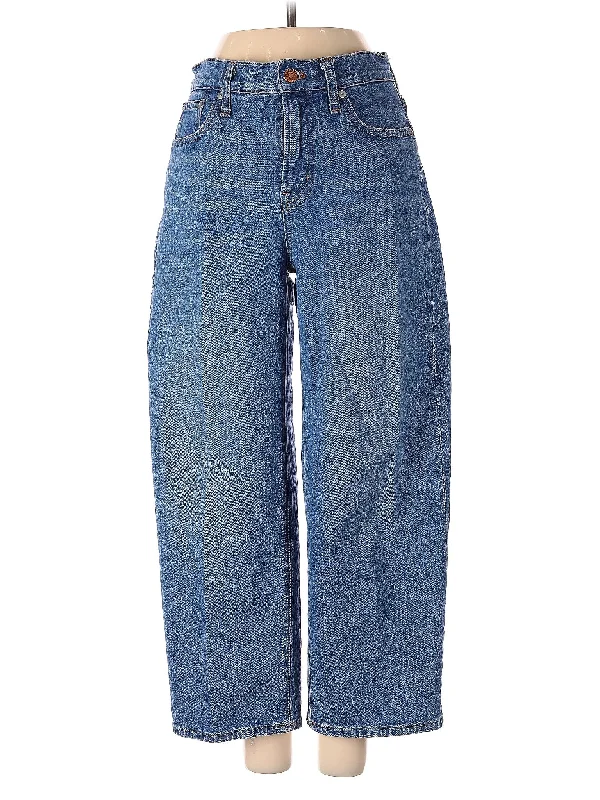 High-Rise Wide-leg Jeans in Medium Wash