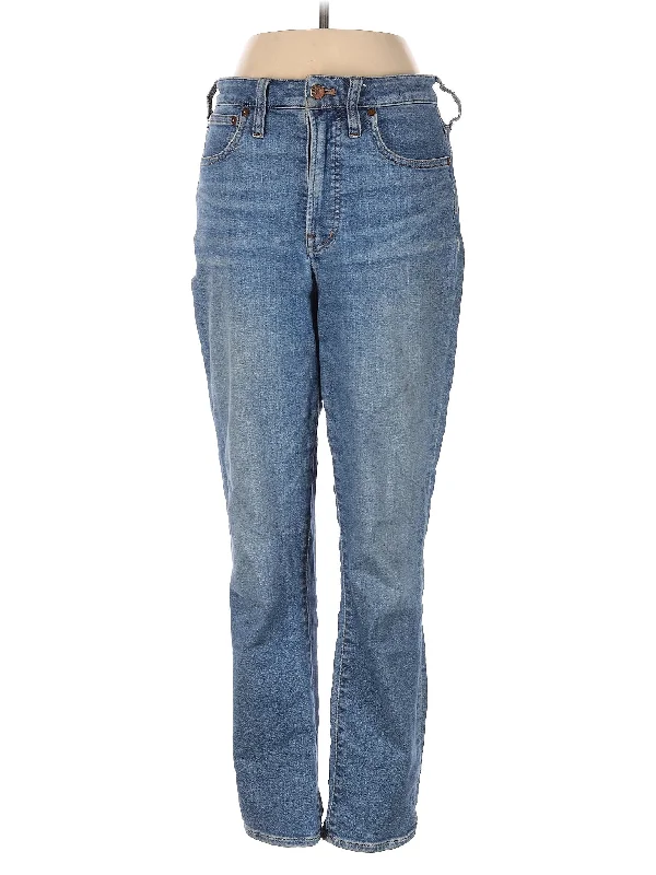 Mid-Rise Straight-leg Jeans in Medium Wash